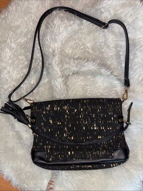 Queork Foldover Flapper Crossbody Bag Shoulder Purse Black Gold